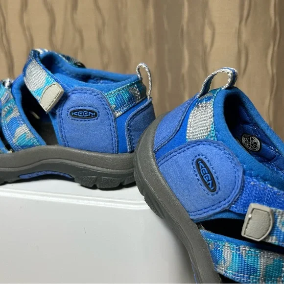 Keen Newport H2 Toddler Boy 12 Closed Toe Blue Gray Camo Black Waterproof - Picture 11 of 14